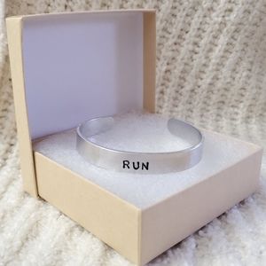 RUN BRACELET